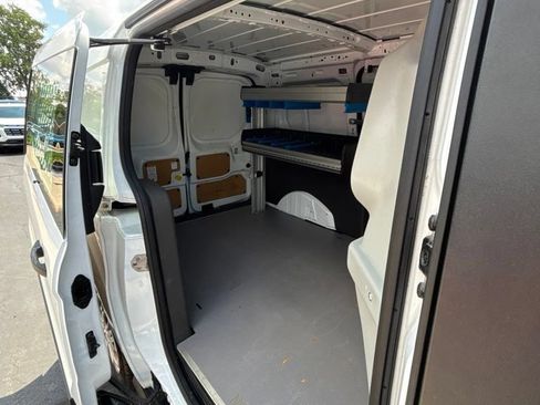 Used 2023 Ford Transit Connect XL FWD image 13