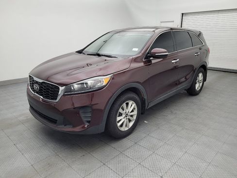 Used 2019 Kia Sorento FWD image 2