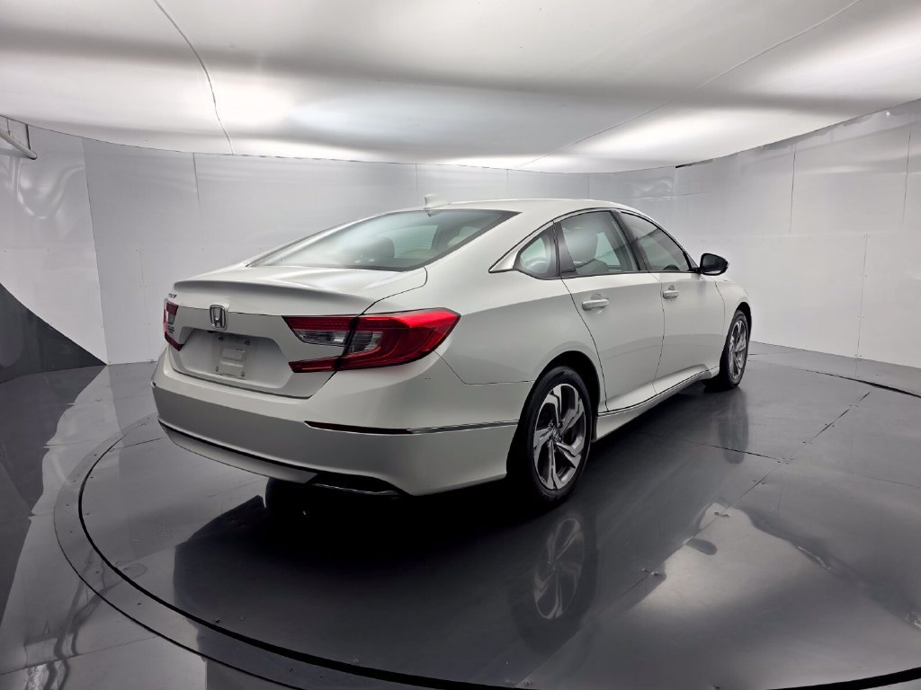 Used 2019 Honda Accord EX-L image 6