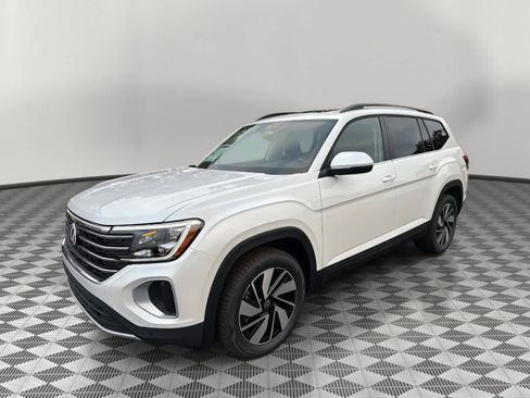 New 2026 Volkswagen Atlas SE image 7