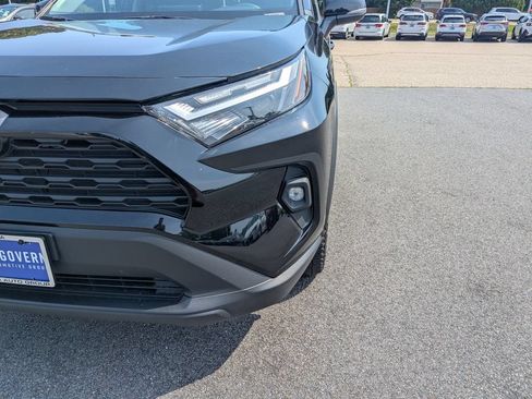 Used 2023 Toyota RAV4 AWD Hybrid image 11