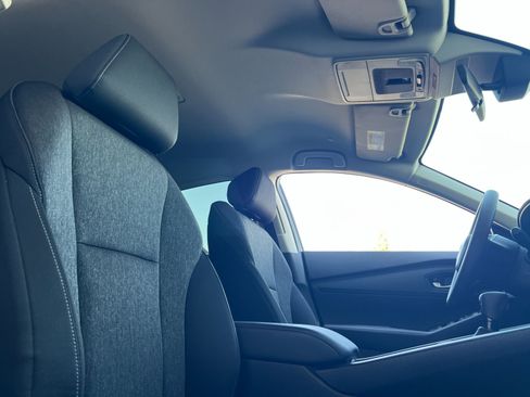 Used 2025 Honda Accord LX image 16