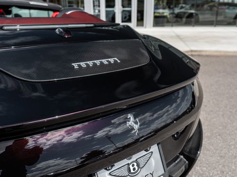 Used 2024 Ferrari Roma Spider RWD image 10