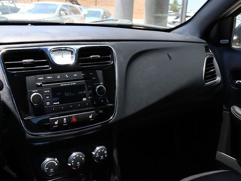 Used 2013 Chrysler 200 Limited FWD image 42