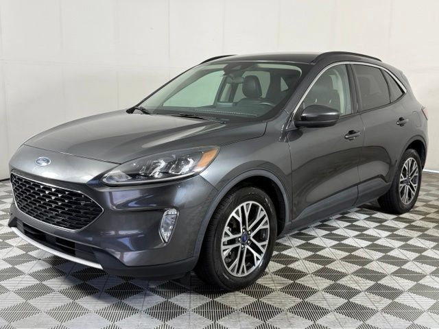 Used 2020 Ford Escape SEL FWD image 2