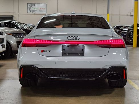 Used 2023 Audi RS 7 Sportback w/ Black Optic Package AWD/4WD image 10