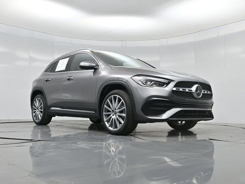 Used 2022 Mercedes-Benz GLA 250 4MATIC image 47
