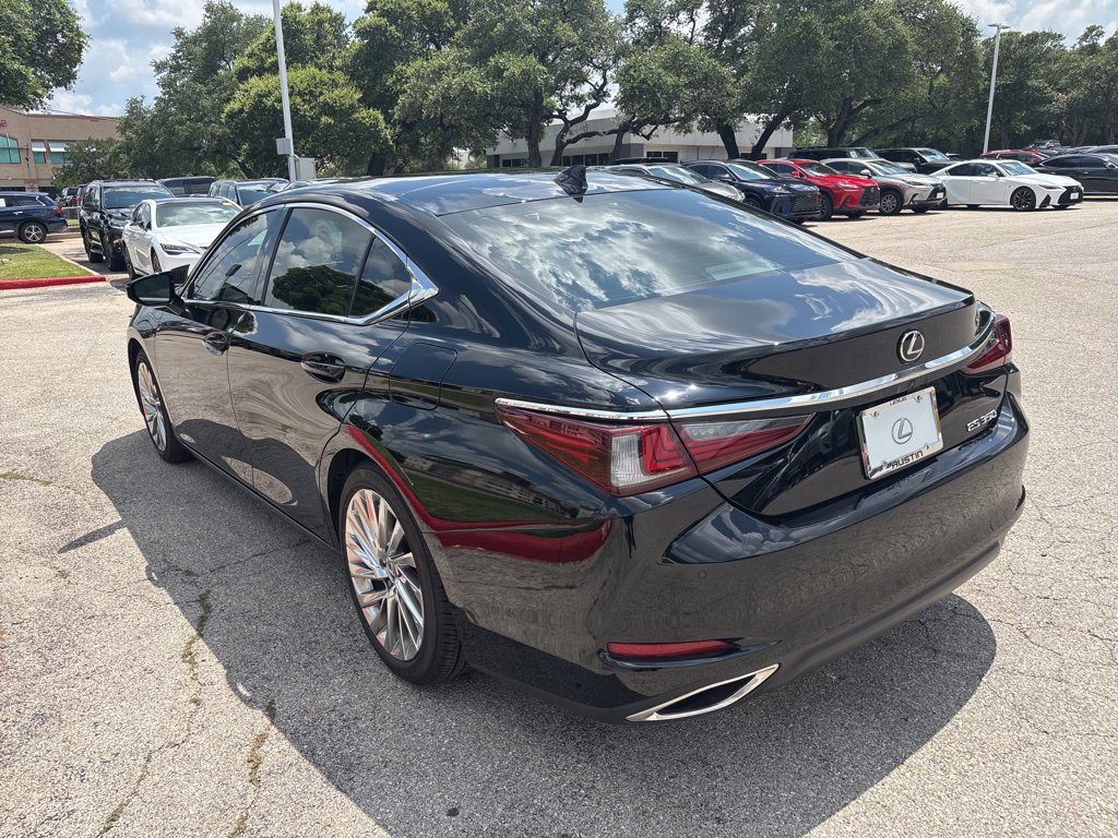 Certified 2026 Lexus RZ 350e 2WD w/ Convenience Package image 3