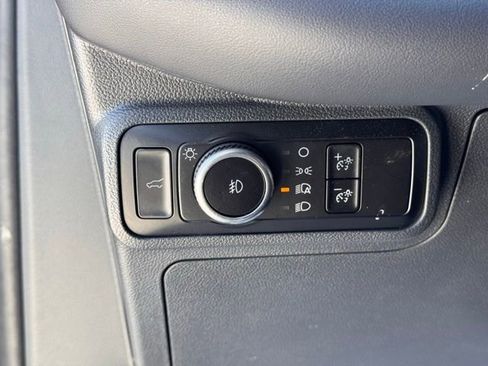 Used 2025 Ford Explorer ST-Line image 16