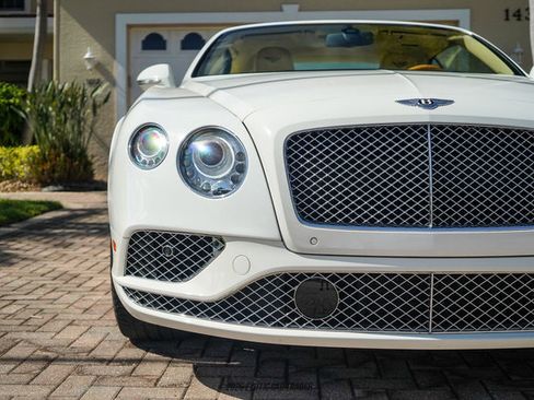Used 2016 Bentley Continental GT image 93