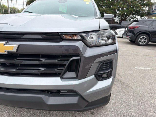 Used 2024 Chevrolet Colorado LT w/ LT Convenience Package II RWD image 10
