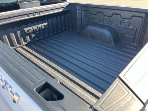 New 2025 GMC Sierra 1500 SLT w/ SLT Convenience Package AWD/4WD image 13