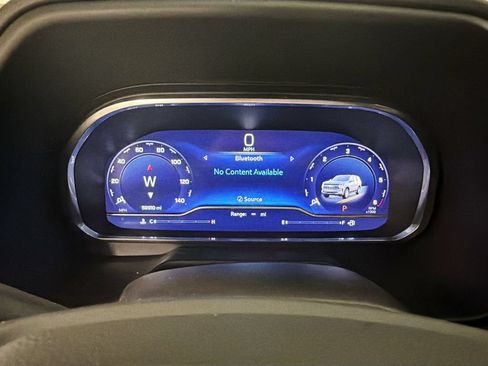 Used 2023 Chevrolet Tahoe Premier RWD image 13