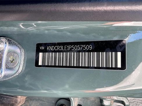 Used 2023 Kia Niro EX Touring image 35