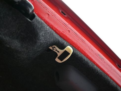 Used 2019 Dodge Charger SXT image 35