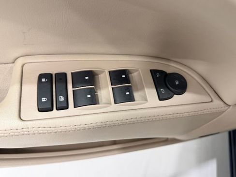 Used 2007 Buick Lucerne CXL w/ Entertainment Package FWD image 30