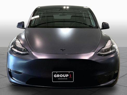 Used 2021 Tesla Model Y Long Range AWD/4WD image 3
