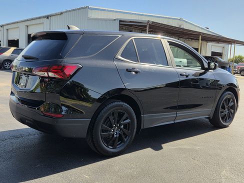 Certified 2024 Chevrolet Equinox LS w/ LS Convenience Package FWD image 5