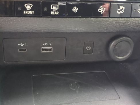 Used 2024 Mitsubishi Outlander SE FWD image 32