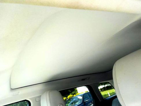 Used 2018 Land Rover Range Rover Evoque HSE image 14