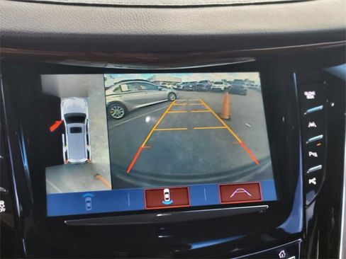 Used 2019 Cadillac Escalade ESV Premium Luxury image 27