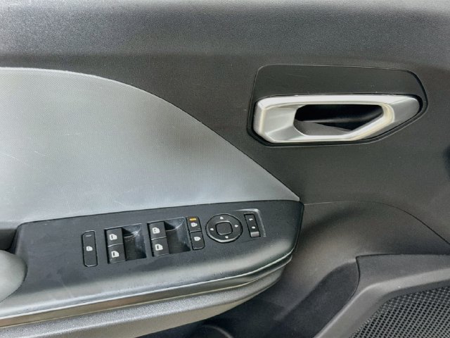 Used 2026 Kia K4 FWD image 23