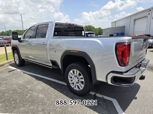 Used 2021 GMC Sierra 2500 Denali w/ Denali Ultimate Package AWD/4WD image 5