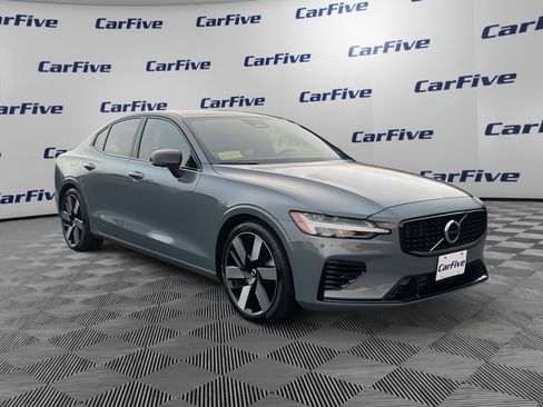 Used 2024 Volvo S60 T8 Ultimate image 8