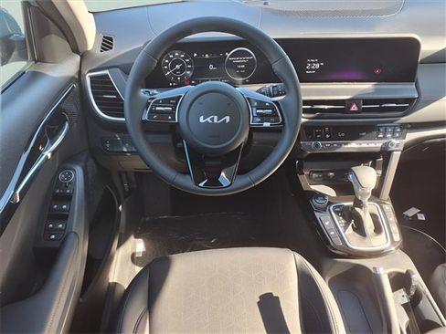 New 2026 Kia Seltos EX image 4