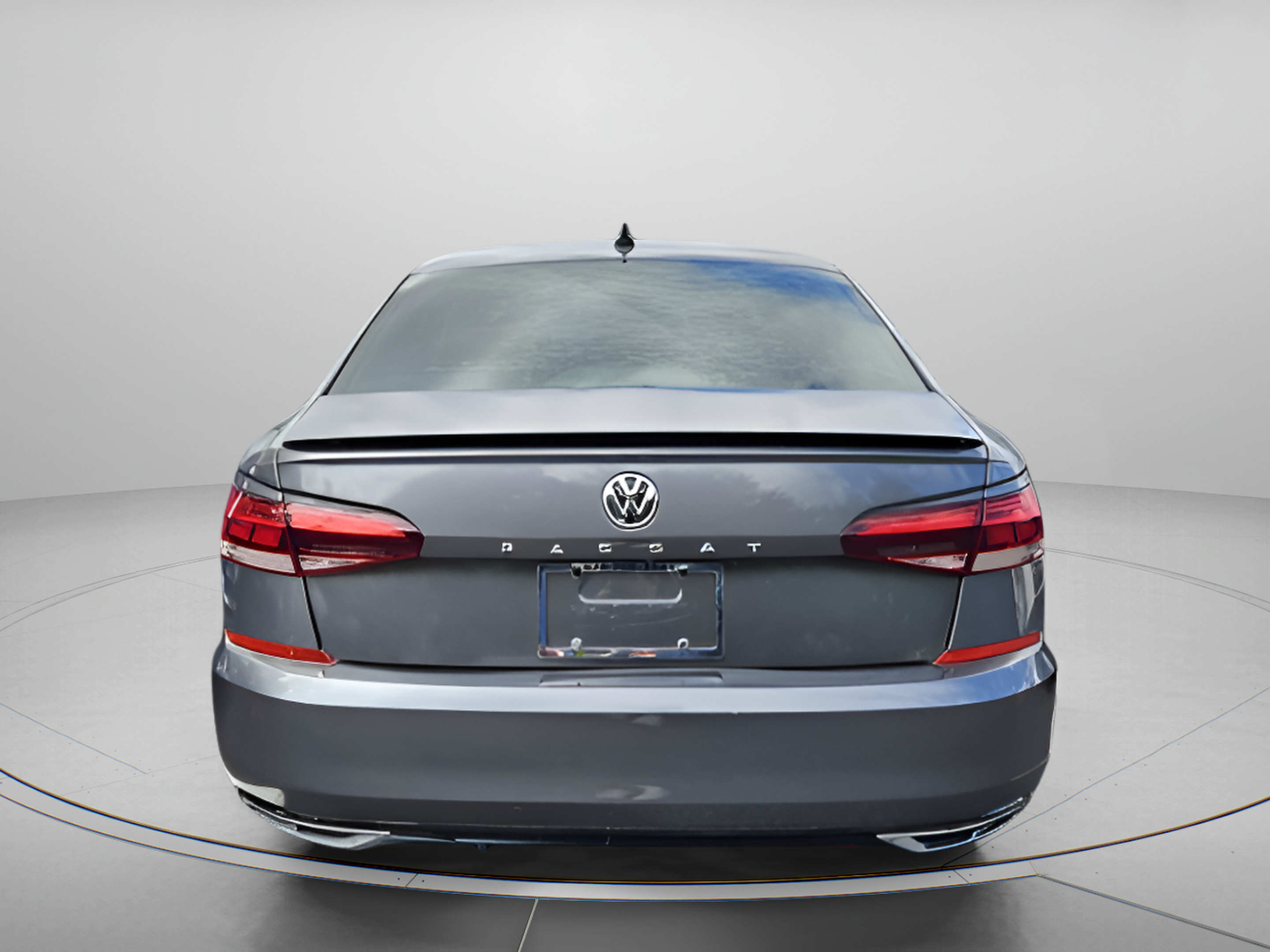 Used 2020 Volkswagen Passat 2.0T R-Line FWD image 2