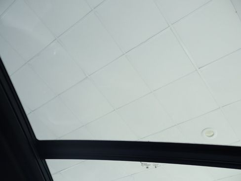 Used 2018 BMW X3 M40i w/ Premium Package image 34