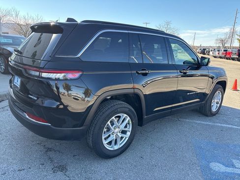 New 2026 Jeep Grand Cherokee Laredo X AWD/4WD image 31