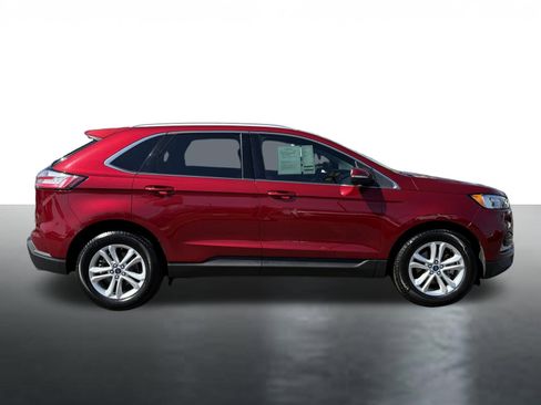 Used 2019 Ford Edge SEL w/ Equipment Group 201A image 9