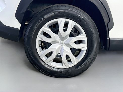 Used 2023 Toyota Corolla Cross L FWD image 33