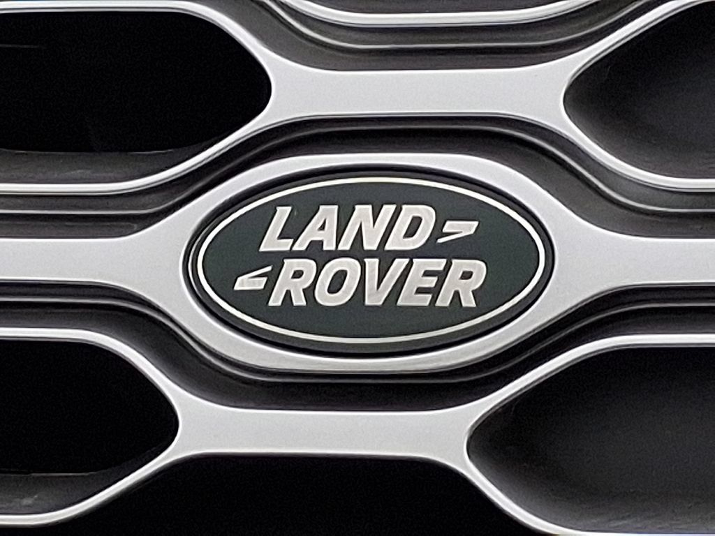 New 2026 Land Rover Discovery Limited Edition AWD/4WD image 19