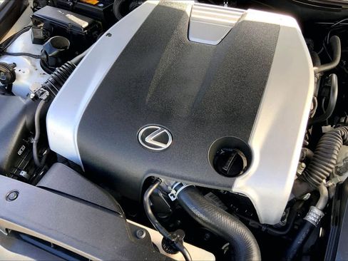 Used 2014 Lexus IS 350 w/ F Sport Package RWD image 32
