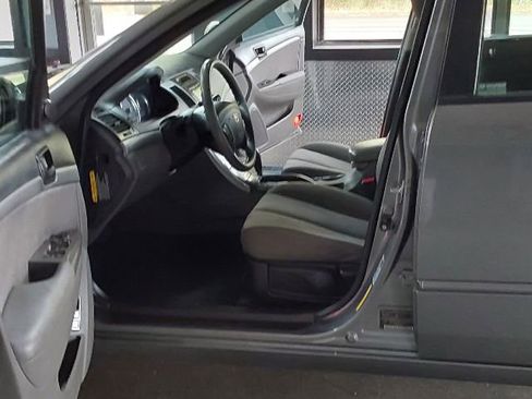 Used 2010 Hyundai Sonata GLS image 14