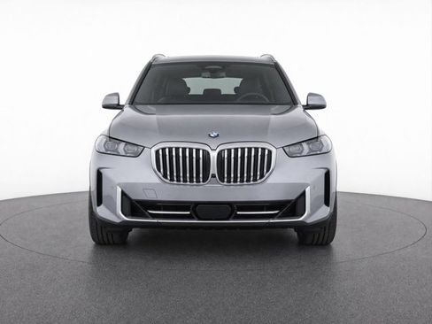 Used 2025 BMW X5 xDrive50e w/ Climate Comfort Package AWD/4WD image 5