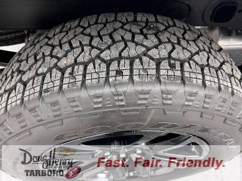 New 2026 Chevrolet Silverado 1500 Custom w/ Turbomax Blackout Package image 16