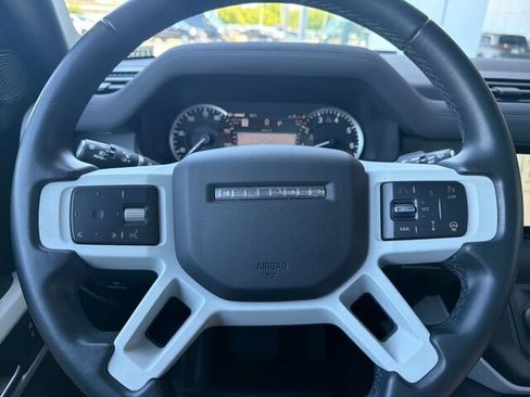 Used 2023 Land Rover Defender 110 SE AWD/4WD image 29