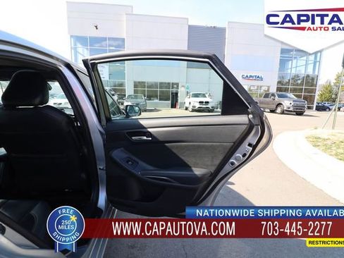 Used 2019 Toyota Avalon XSE w/ All Weather Liner Package image 59