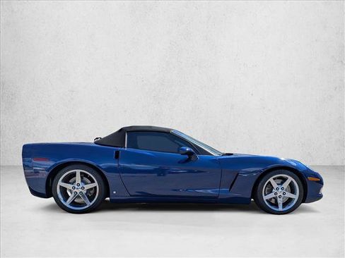Used 2007 Chevrolet Corvette Convertible w/ Preferred Equipment Group RWD image 4