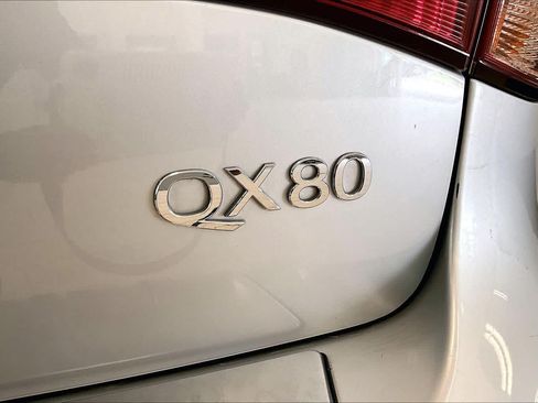 Used 2017 INFINITI QX80 2WD w/ Deluxe Technology Package image 29