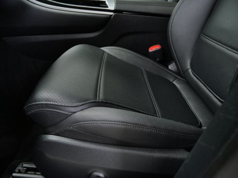 Certified 2026 Mercedes-Benz GLC 300 4MATIC image 18