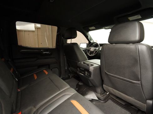 Used 2023 GMC Sierra 1500 AT4 AWD/4WD image 25