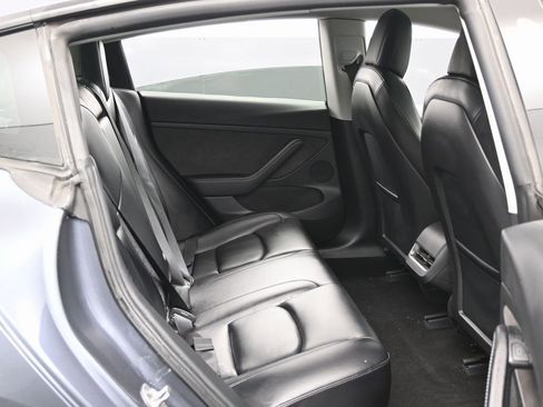 Used 2022 Tesla Model 3 Performance image 37