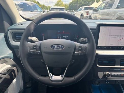 New 2025 Ford Maverick XLT w/ XLT Luxury Package image 8