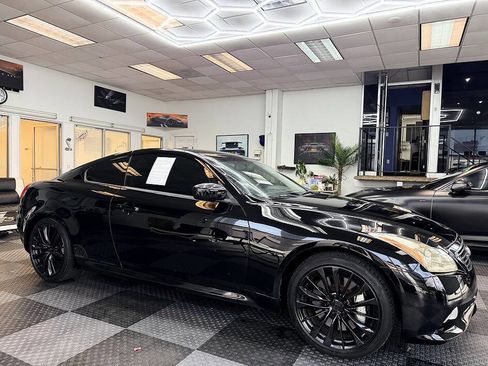 Used 2012 INFINITI G37 Sport RWD image 3