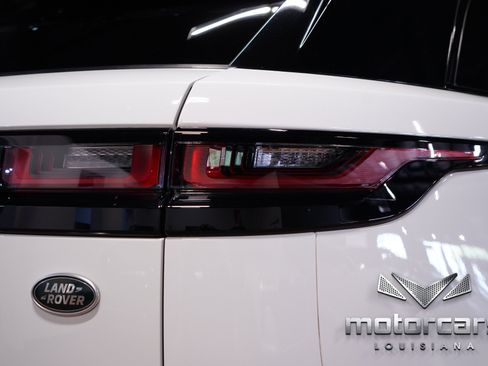 Used 2021 Land Rover Range Rover Velar R-Dynamic S AWD/4WD image 18