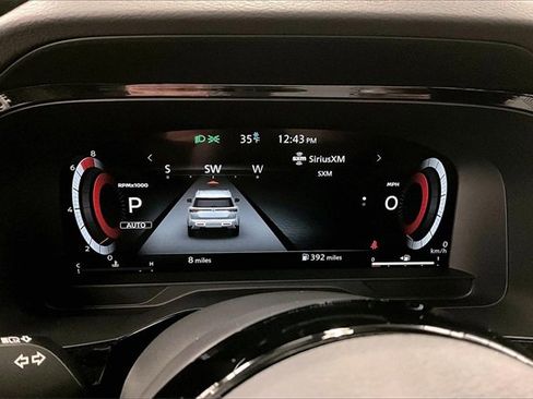 New 2025 Nissan Pathfinder Platinum image 23